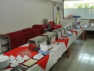 Myanmar Life Hotel Yangon