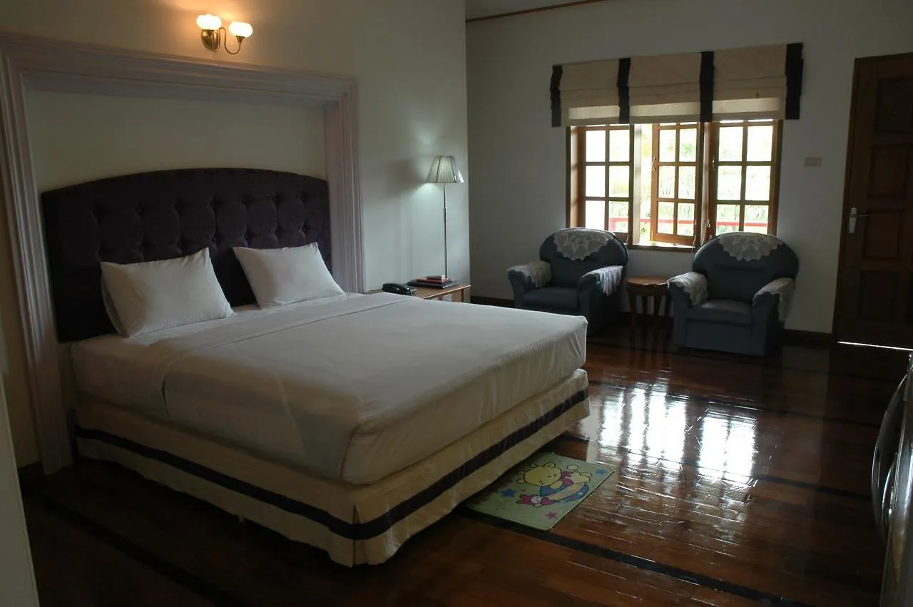 Myanmar Life Hotel Yangon