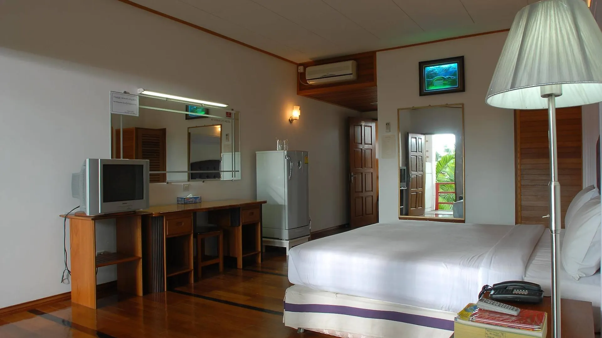 Myanmar Life Hotel Yangon