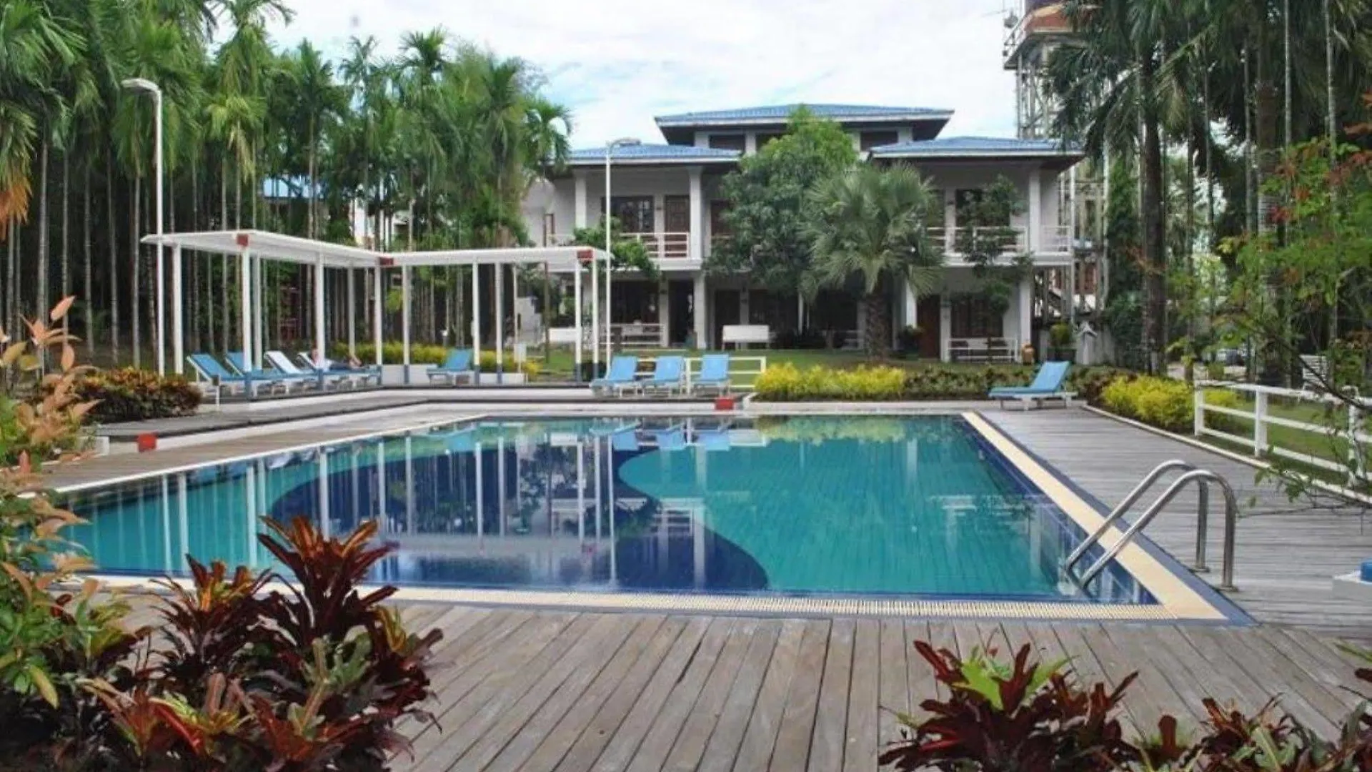 Myanmar Life Hotel Yangon