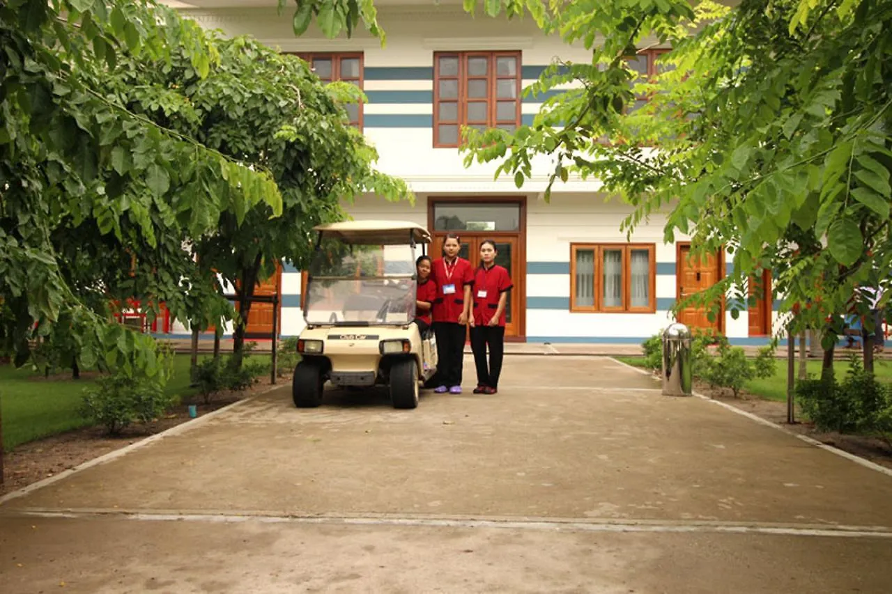 Myanmar Life Hotel Yangon