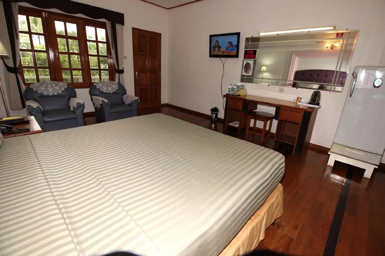 Myanmar Life Hotel Yangon