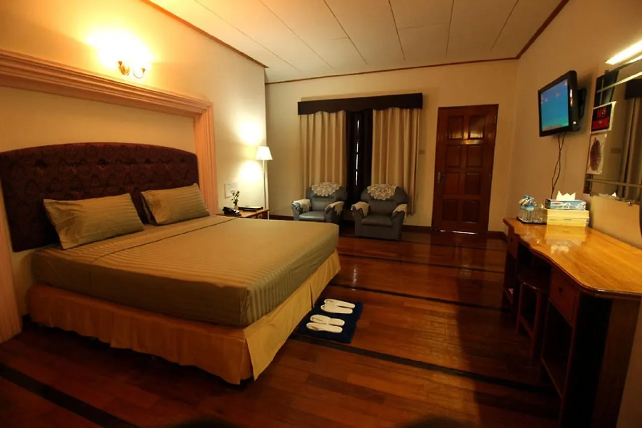 Myanmar Life Hotel Yangon
