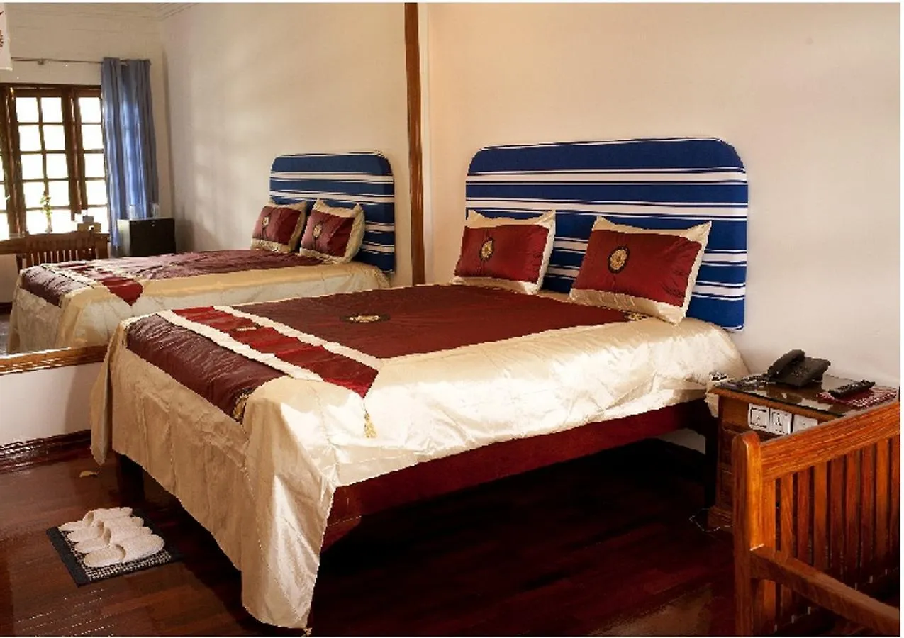 Myanmar Life Hotel Rangum 3*,